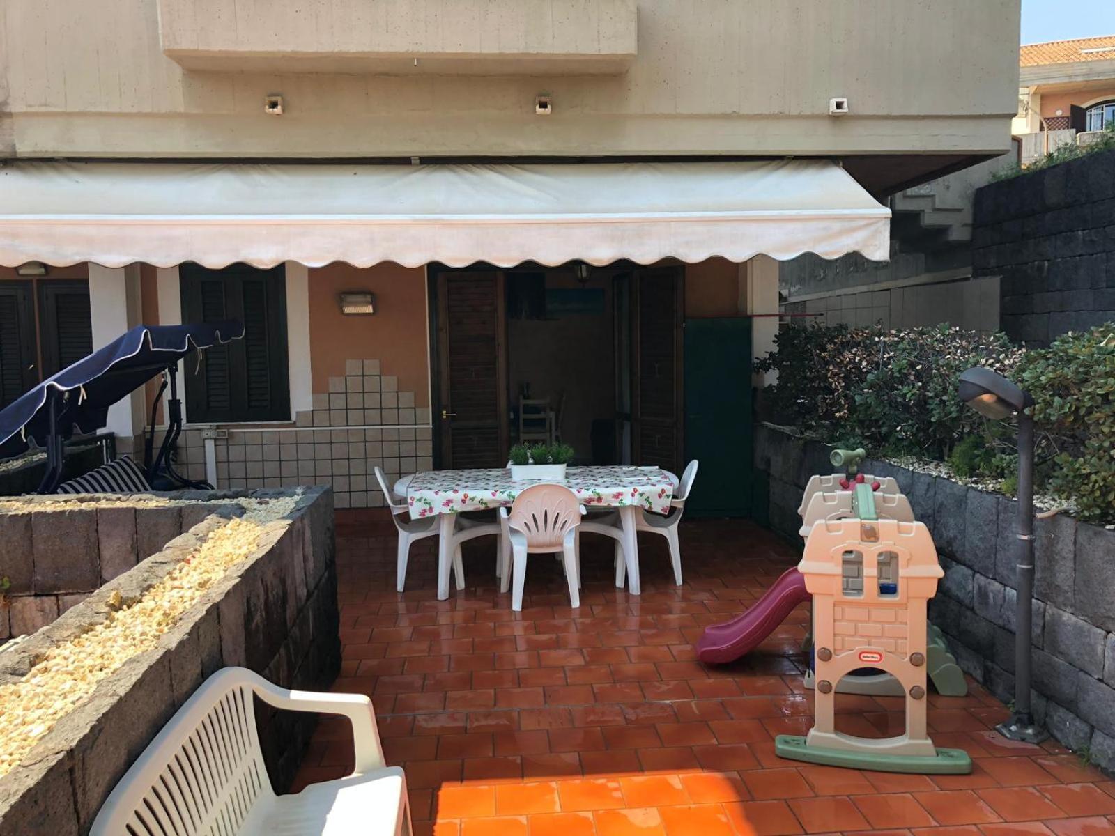Chloe'S Apartment Acireale Εξωτερικό φωτογραφία