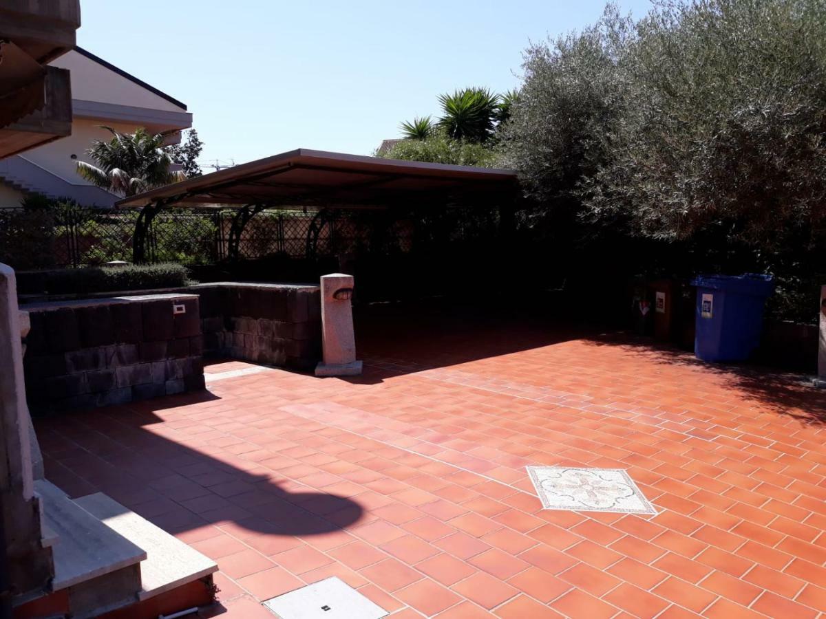 Chloe'S Apartment Acireale Εξωτερικό φωτογραφία